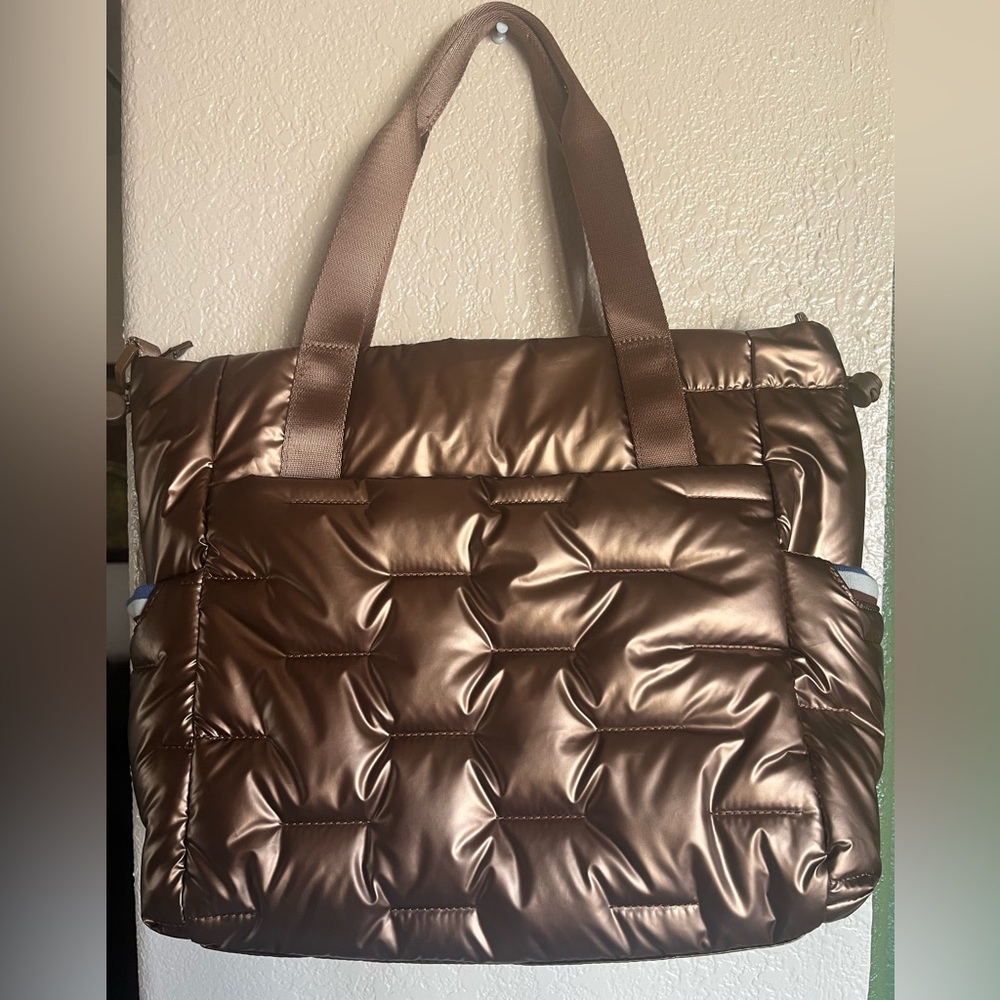 New hedgren puffer tote bag